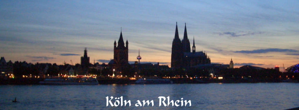 View of Cologne Cathedral and Old Town / Ansicht der Kölner Altstadt und des Domes