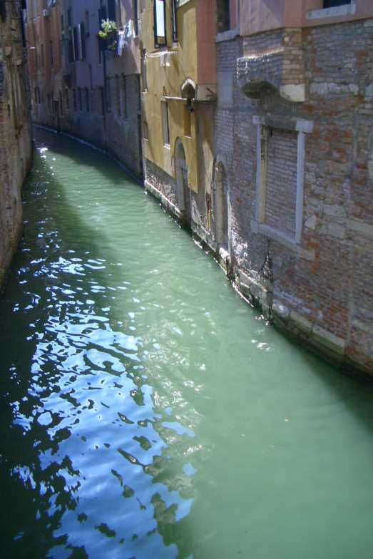 narrow canals - schmale Kanäle